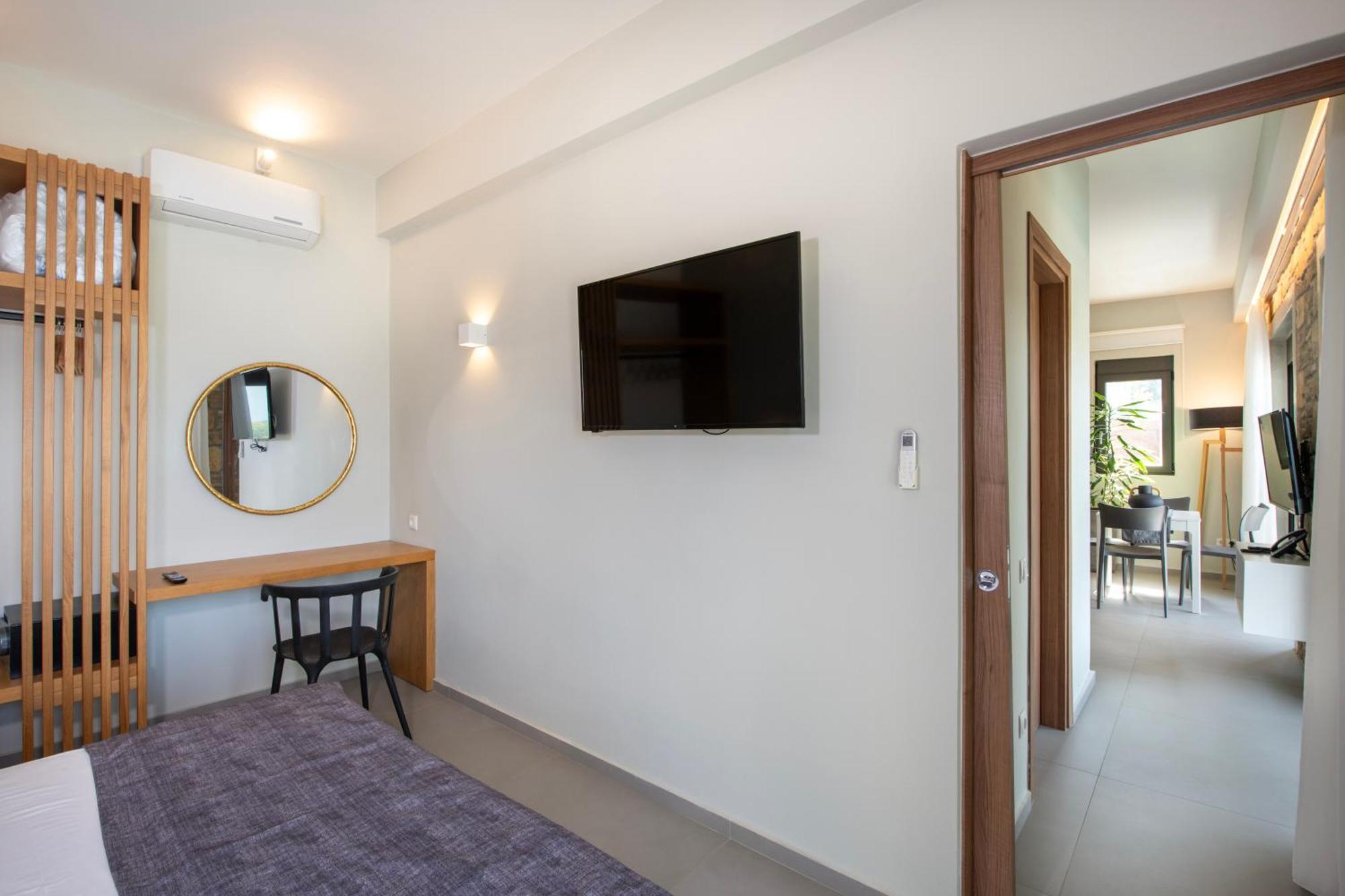 Porti Villas Aphrodite Asomatoi Екстериор снимка