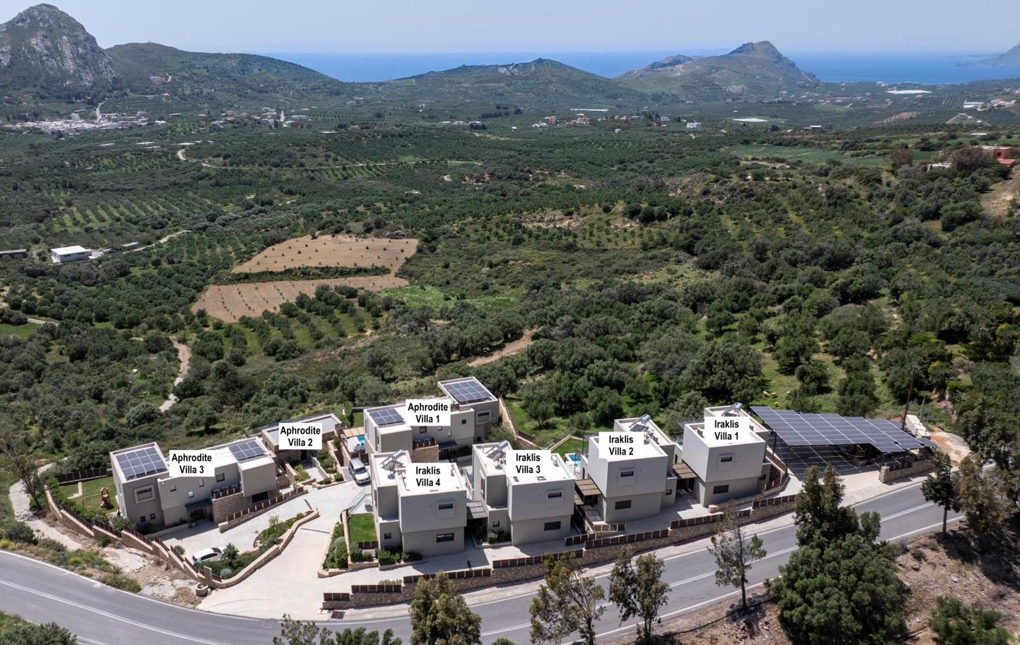 Porti Villas Aphrodite Asomatoi Екстериор снимка
